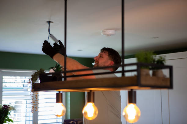 Professional Electrician in Springville, AL